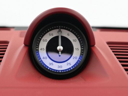 Used 2023 Porsche 911 Targa 4 GTS image 10