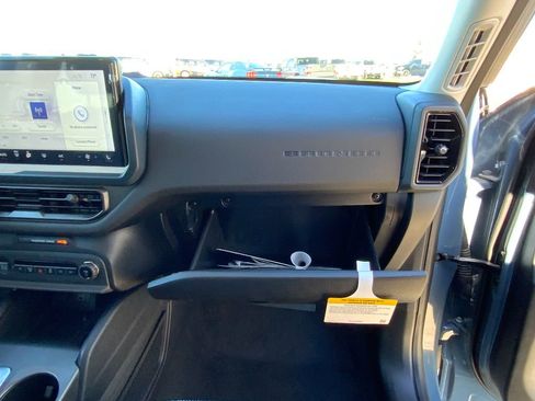 Used 2025 Ford Bronco Sport Heritage w/ Convenience Package image 33