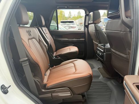 Used 2024 Ford Expedition King Ranch AWD/4WD image 26