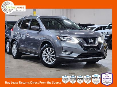 Used 2017 Nissan Rogue SV w/ SV Family Package