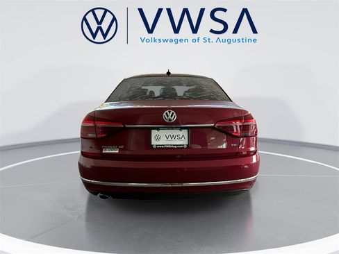 Used 2018 Volkswagen Passat 2.0T SE image 6