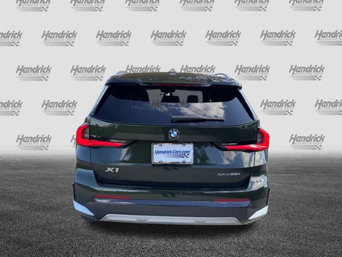 Certified 2025 BMW X1 xDrive28i w/ Technology Package image 9