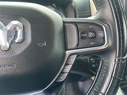 Certified 2021 RAM 1500 Laramie image 31