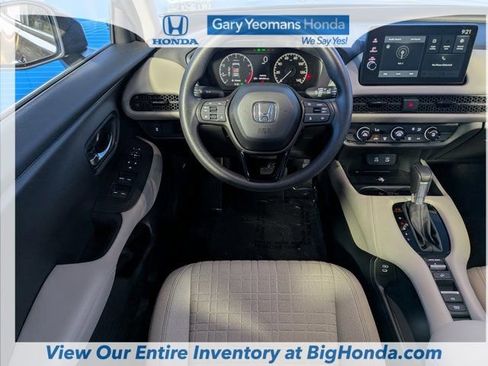 Certified 2026 Honda HR-V LX image 17