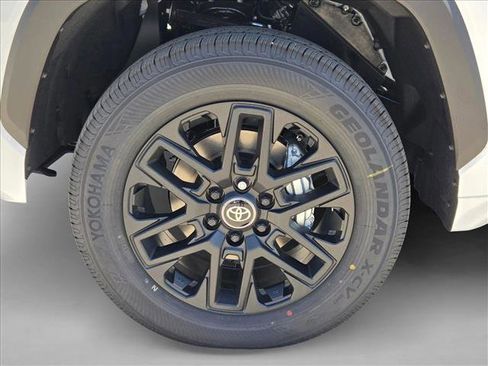 New 2026 Toyota Tundra SR5 RWD image 10
