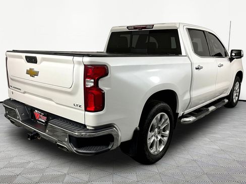 Used 2022 Chevrolet Silverado 1500 LTZ w/ LTZ Premium Package AWD/4WD image 6