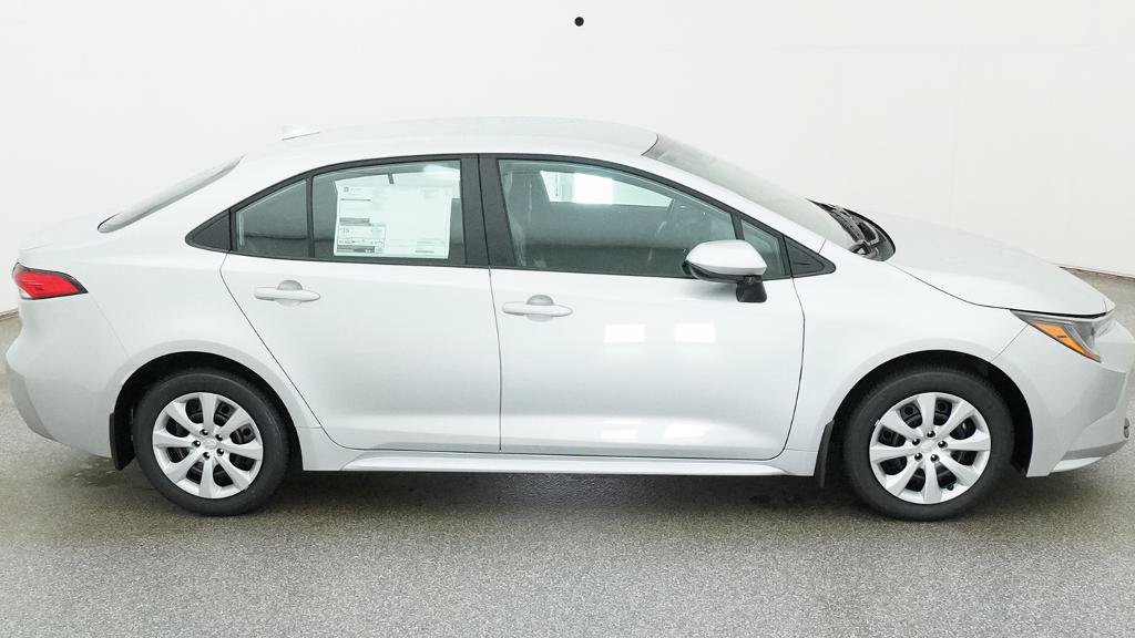 New 2027 Toyota Corolla LE FWD image 14