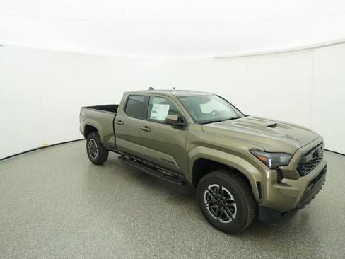 New 2025 Toyota Tacoma TRD Sport image 13