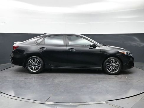Used 2024 Kia Forte GT-Line FWD image 4