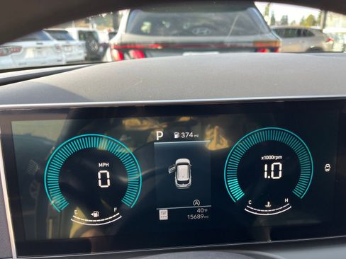 Used 2025 Hyundai Tucson SEL image 42