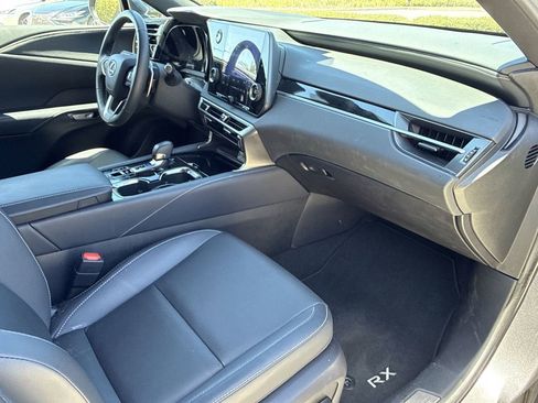 Used 2025 Lexus RX 350 FWD w/ Technology Package image 15