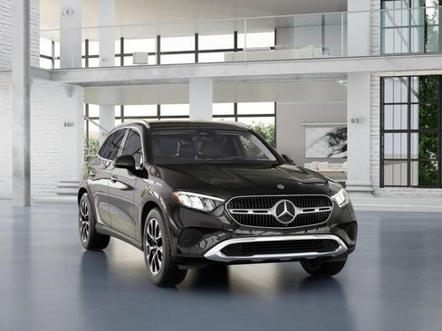 Certified 2025 Mercedes-Benz GLC 350e 4MATIC image 9