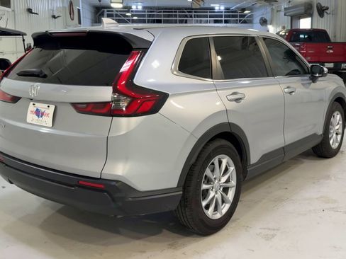 Used 2026 Honda CR-V EX image 9
