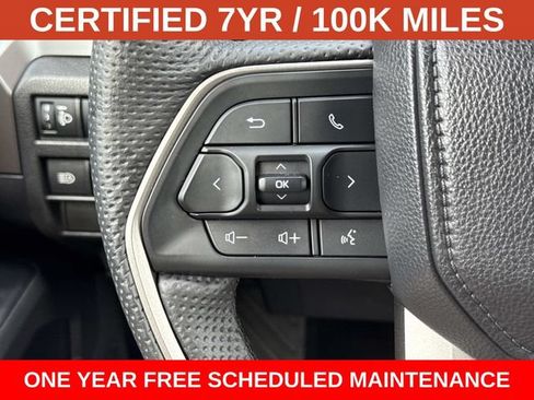 Used 2025 Toyota Tacoma TRD Off-Road AWD/4WD image 24