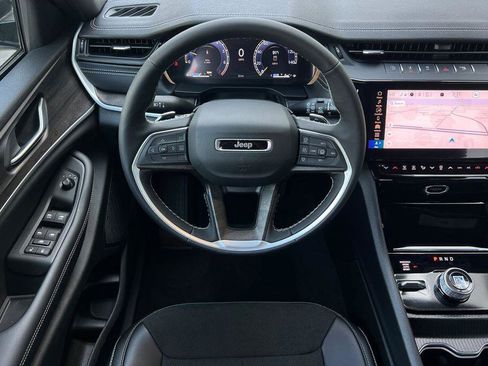 New 2026 Jeep Grand Cherokee Altitude AWD/4WD image 14