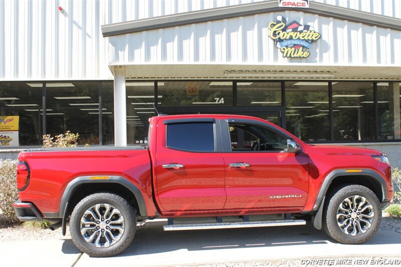 Used 2026 GMC Canyon Denali AWD/4WD image 18