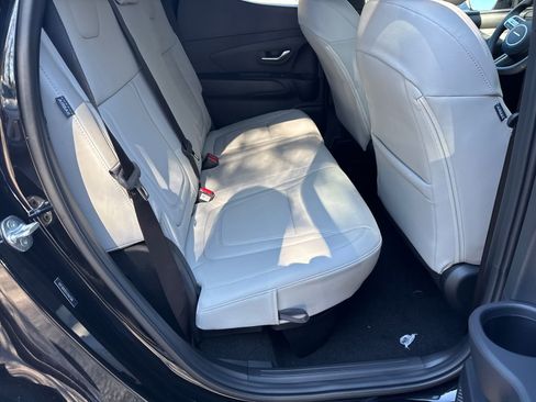 New 2026 Hyundai Santa Cruz SEL FWD image 16