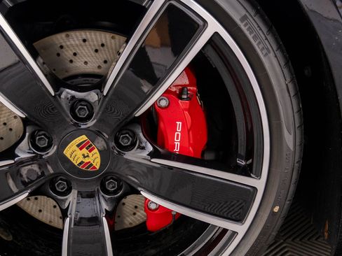 Certified 2025 Porsche 718 Boxster GTS image 34