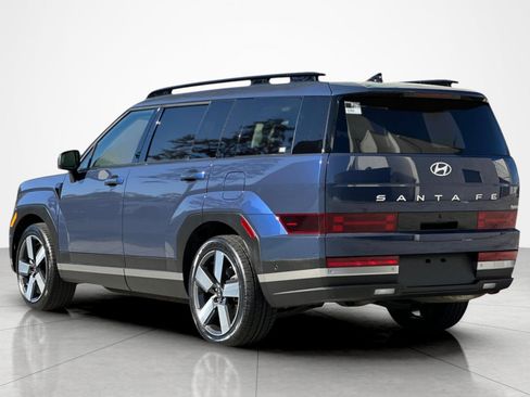 Used 2025 Hyundai Santa Fe Limited FWD image 3