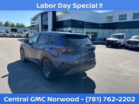 Used 2023 Nissan Rogue S AWD/4WD image 3