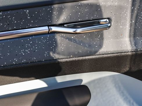 New 2026 Volvo EX30 Ultra w/ Climate Package image 28