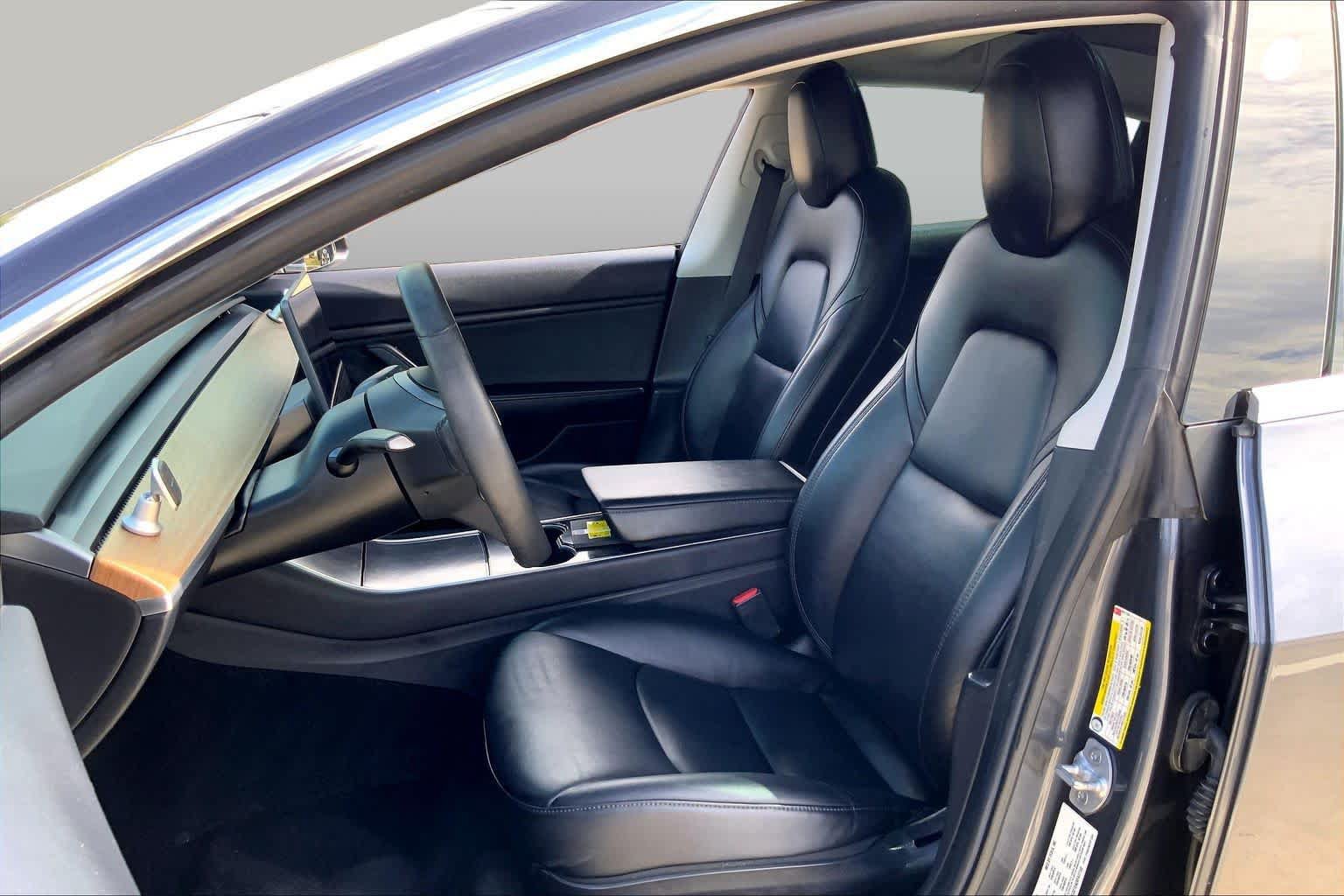 Used 2019 Tesla Model 3 Standard Range Plus RWD image 7
