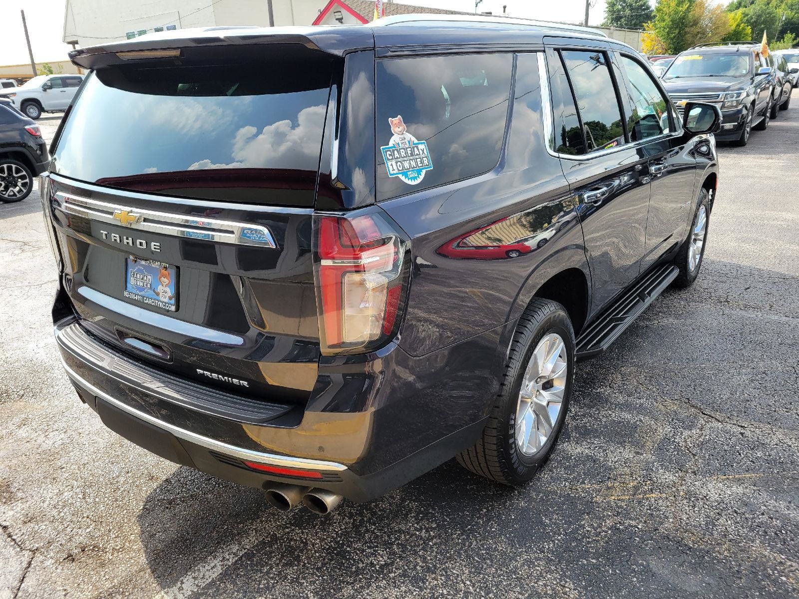 Used 2023 Chevrolet Tahoe Premier AWD/4WD image 29