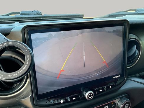 Used 2018 Jeep Wrangler Unlimited Sport S AWD/4WD image 23