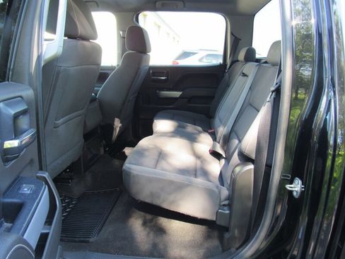 Used 2018 Chevrolet Silverado 1500 LT w/ All Star Edition AWD/4WD image 12