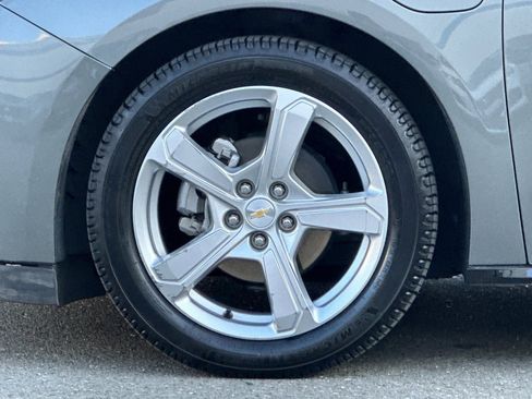 Used 2017 Chevrolet Volt LT image 28