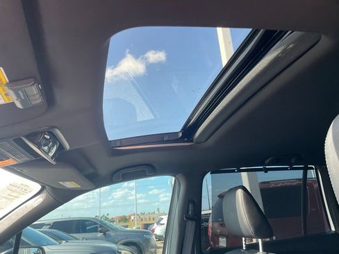 Used 2020 Honda Passport EX-L image 11