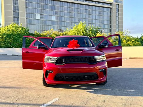 Used 2021 Dodge Durango SRT w/ Black Package AWD/4WD image 40