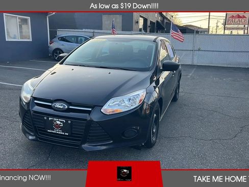 Used 2013 Ford Focus S FWD image 1