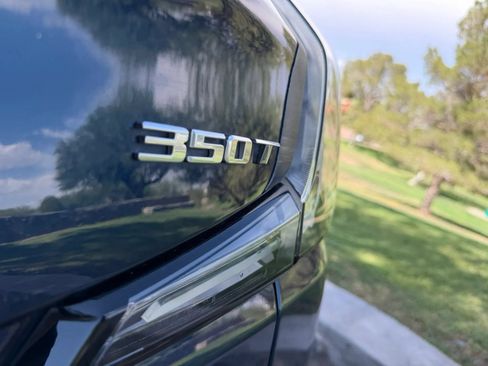 Used 2020 Cadillac XT4 Sport w/ Cold Weather Package FWD image 20
