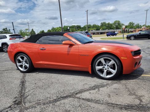 Used 2011 Chevrolet Camaro LT RWD image 3