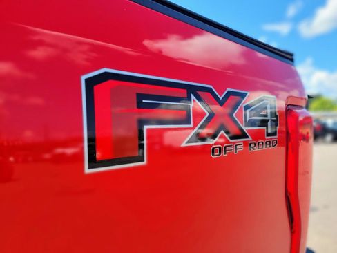Used 2017 Ford F350 Lariat w/ Chrome Package AWD/4WD image 15