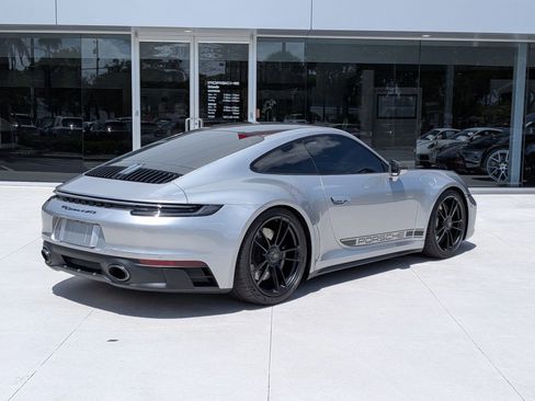 Certified 2024 Porsche 911 Carrera 4 GTS AWD/4WD image 9