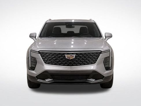 Used 2025 Cadillac XT4 Premium Luxury FWD image 3