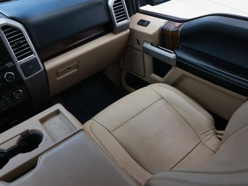 Used 2015 Ford F150 Lariat RWD image 22