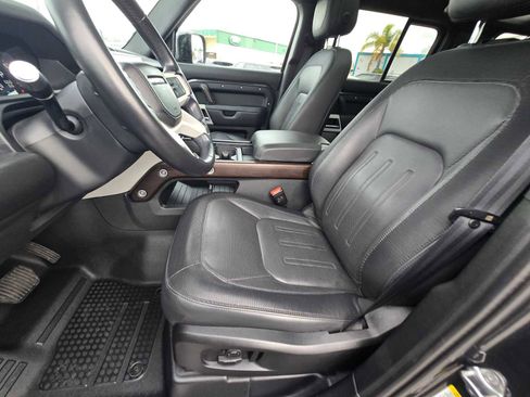 Used 2022 Land Rover Defender 110 X-Dynamic HSE image 23