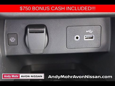 New 2025 Nissan Versa SV w/ Trunk Package FWD image 23