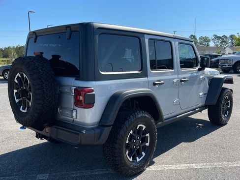 Used 2024 Jeep Wrangler Unlimited Rubicon 4xe w/ Safety Group AWD/4WD image 18