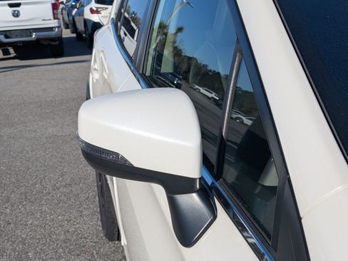 Certified 2021 Subaru Crosstrek 2.5i Limited w/ Moonroof Package 2 image 12