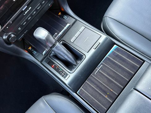 Used 2023 Lexus GX 460 Premium image 24