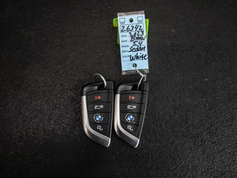 Used 2023 BMW i4 eDrive35 w/ Premium Package RWD image 44