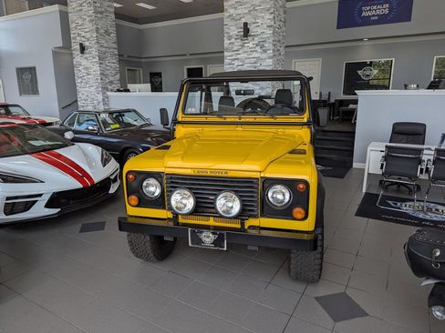 Used 1997 Land Rover Defender 90 AWD/4WD image 42