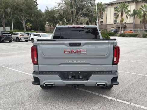 Used 2025 GMC Sierra 1500 Denali AWD/4WD image 5
