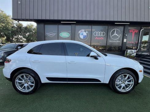 Used 2017 Porsche Macan S image 8