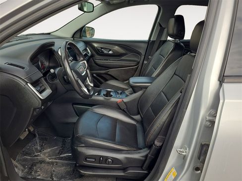 Used 2019 GMC Terrain SLT w/ Preferred Package image 9