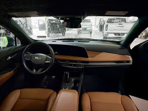 Used 2024 Cadillac XT4 Sport AWD/4WD image 10